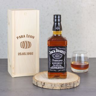 Whiskey Jack Daniel´s en caja de madera personalizada
