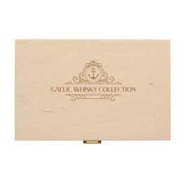 Kolekcja whisky The Gaelic w personalizowanej skrzynce drewnianej